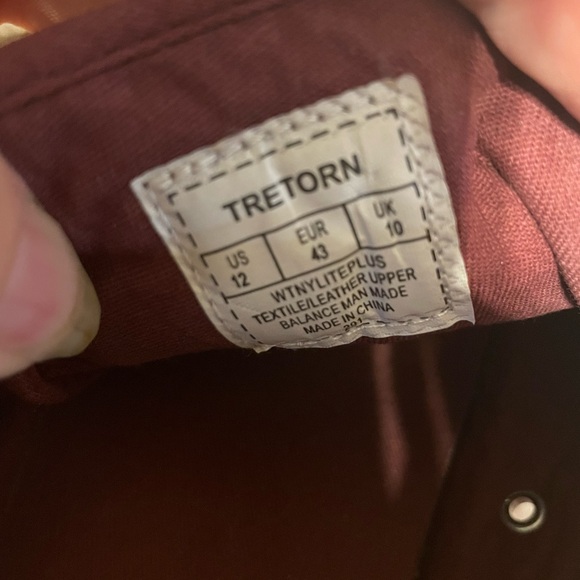 Women’s Tretorn Nylite Plus sneaker. Sangria red canvas. Size 12M. - Picture 4 of 8